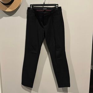 Banana Republic Sloan ankle pant. Black. Size 4.